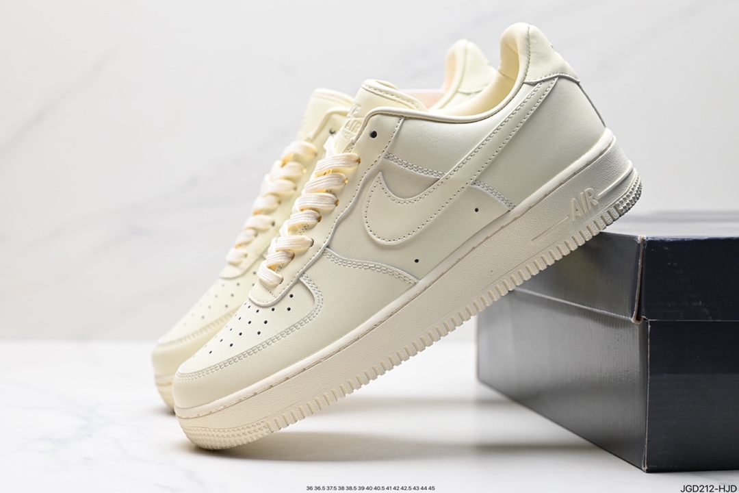 Nike Air Force 1 Shoes